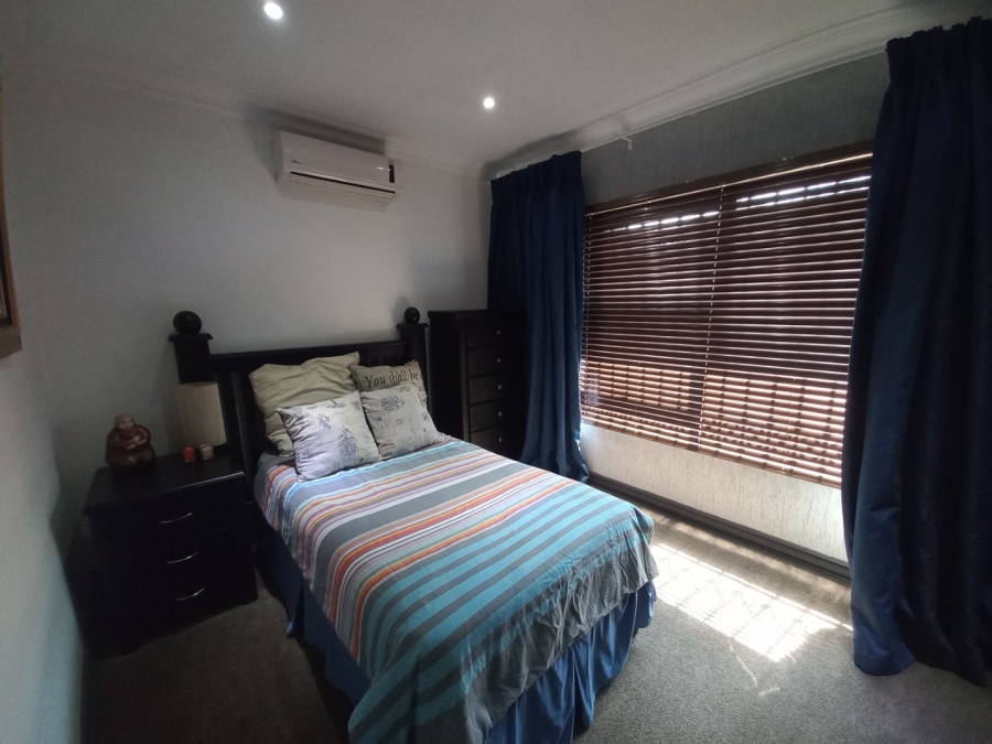 8 Bedroom Property for Sale in Mantevrede Gauteng