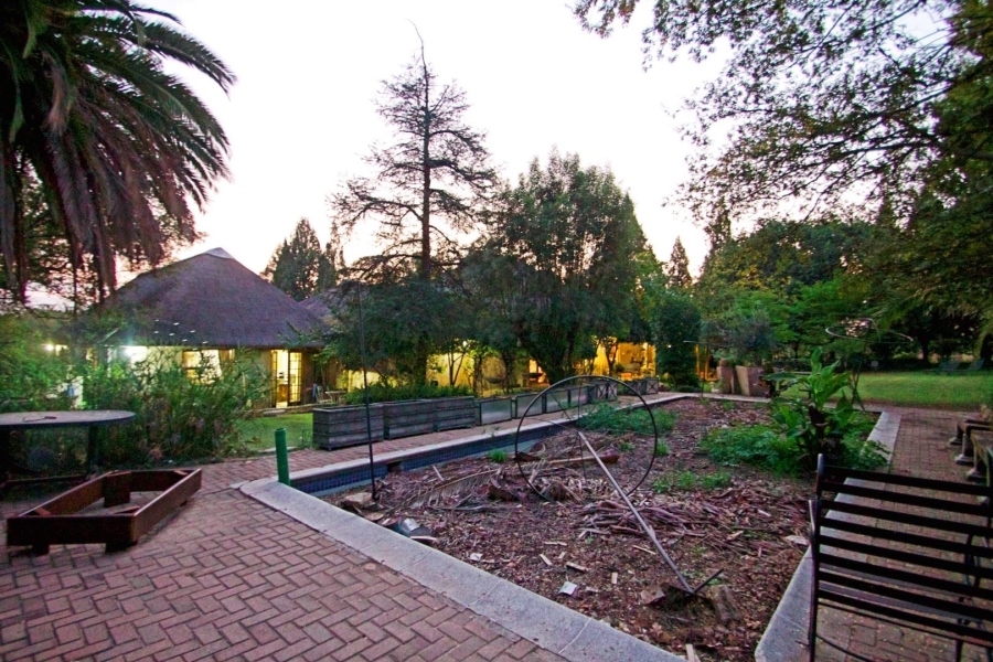 6 Bedroom Property for Sale in Lanseria Gauteng