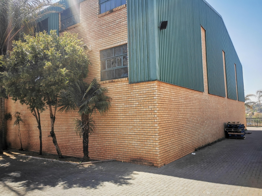 To Let commercial Property for Rent in Sunderland Ridge Gauteng