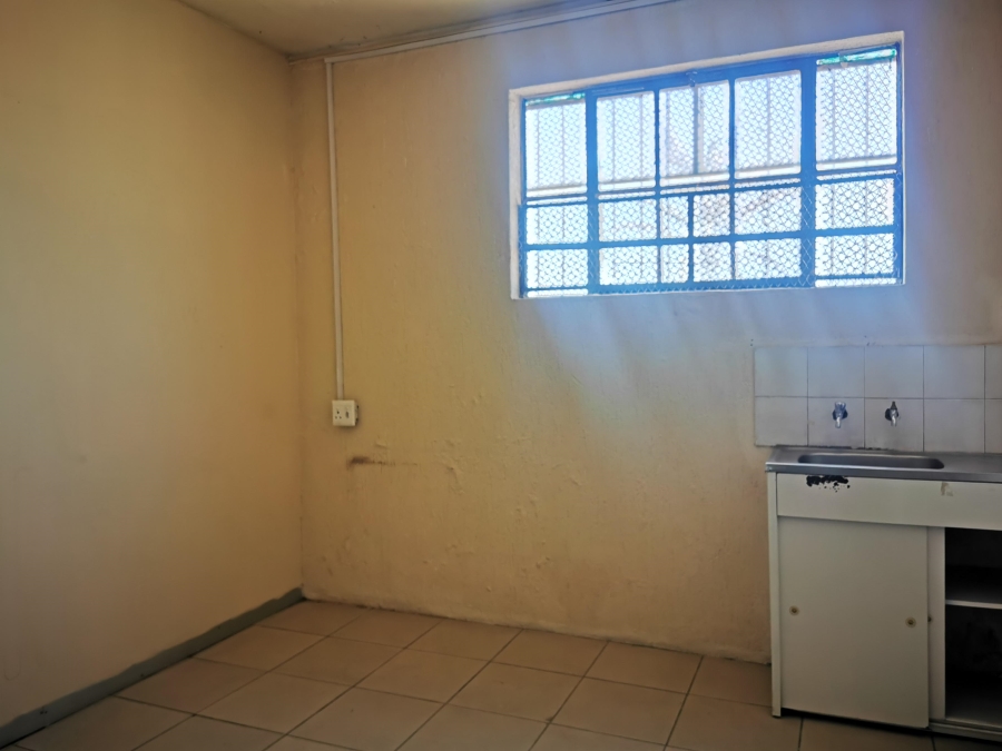 To Let commercial Property for Rent in Sunderland Ridge Gauteng