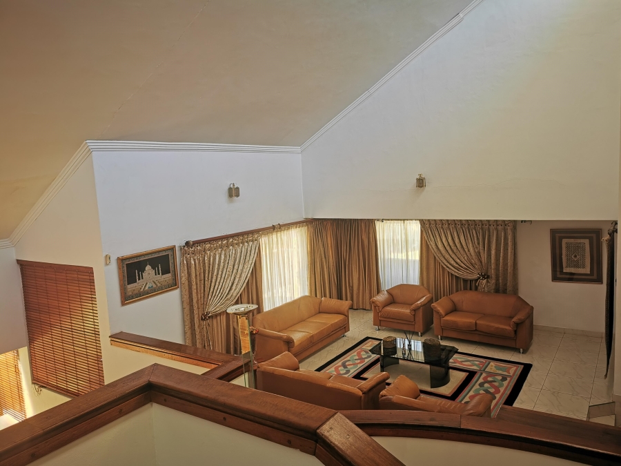 5 Bedroom Property for Sale in Laudium Gauteng