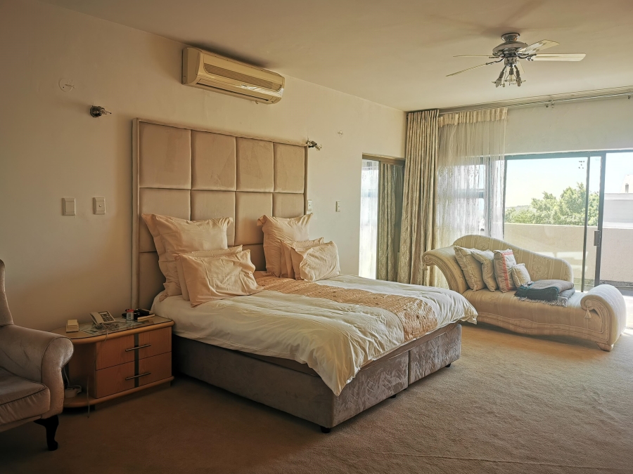 5 Bedroom Property for Sale in Laudium Gauteng