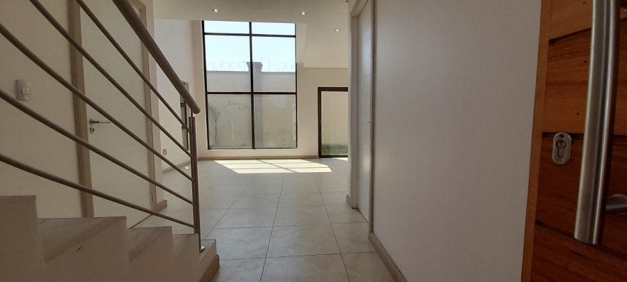 2 Bedroom Property for Sale in Lenasia Gauteng