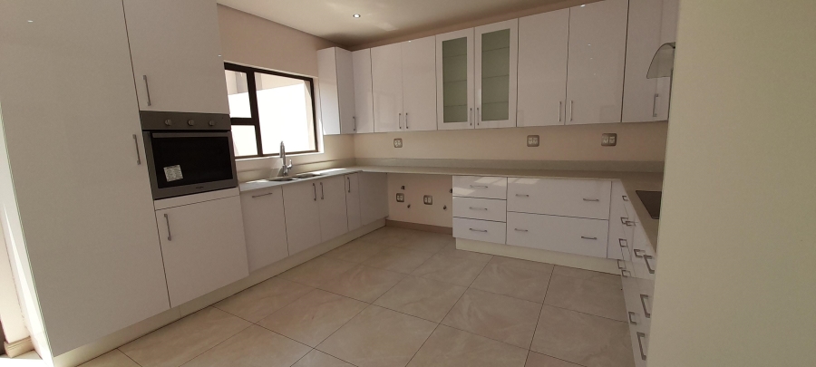 2 Bedroom Property for Sale in Lenasia Gauteng