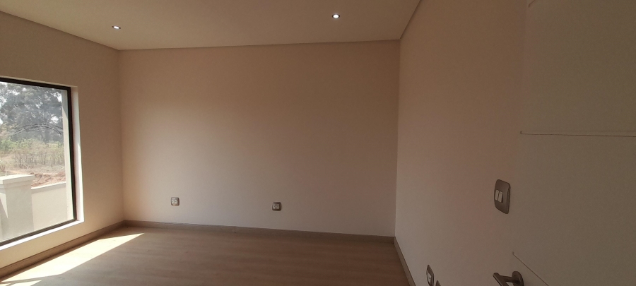 2 Bedroom Property for Sale in Lenasia Gauteng