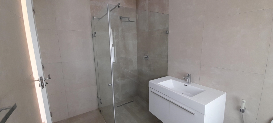 2 Bedroom Property for Sale in Lenasia Gauteng