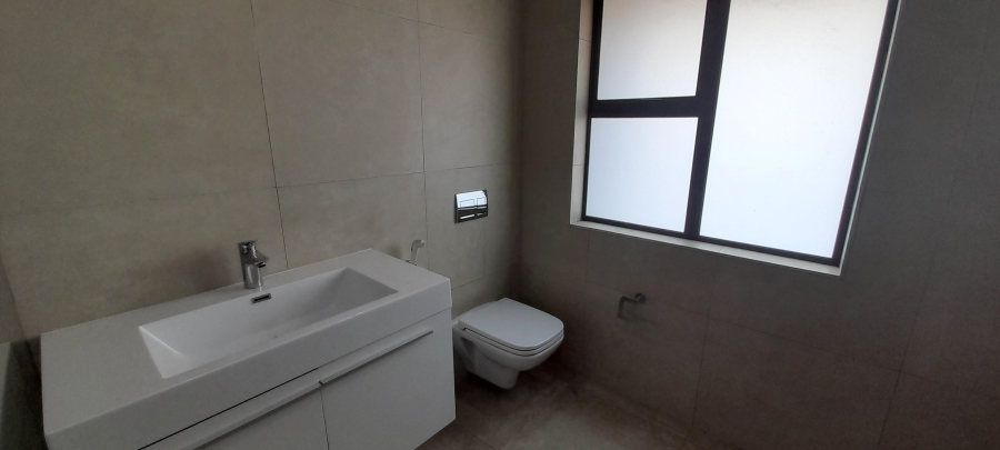 2 Bedroom Property for Sale in Lenasia Gauteng