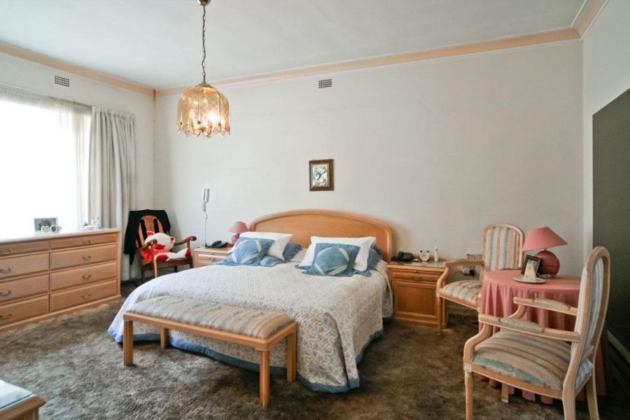 7 Bedroom Property for Sale in Observatory Gauteng