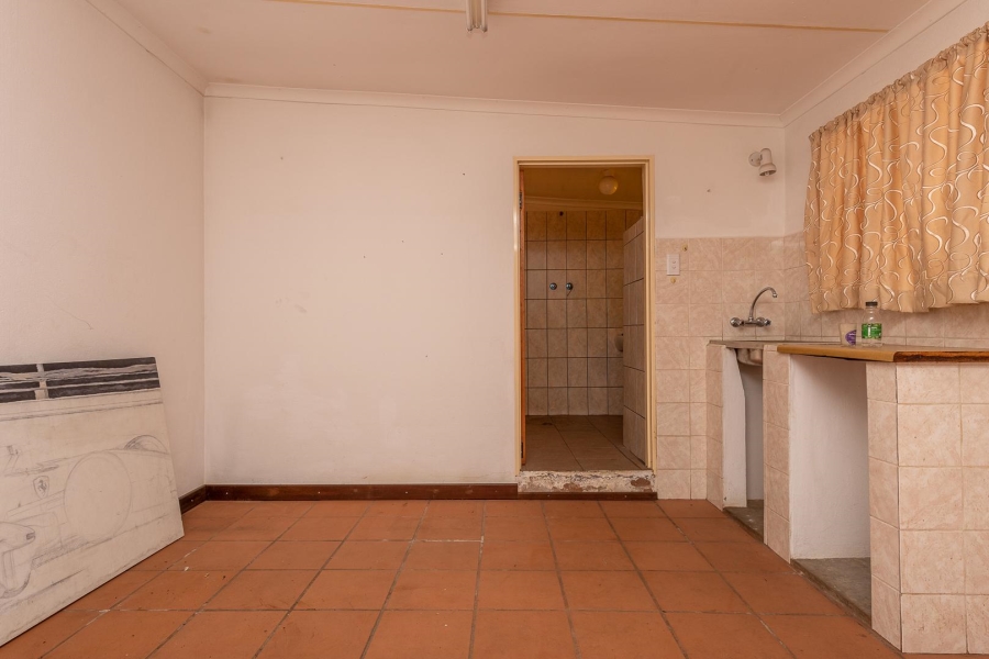 7 Bedroom Property for Sale in Fellside Gauteng