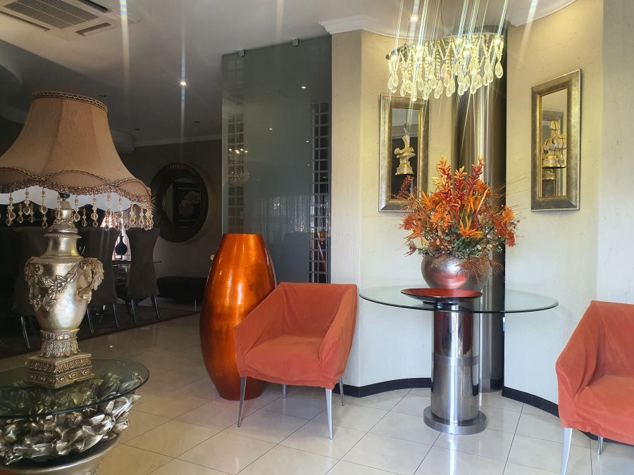 6 Bedroom Property for Sale in Laudium Gauteng