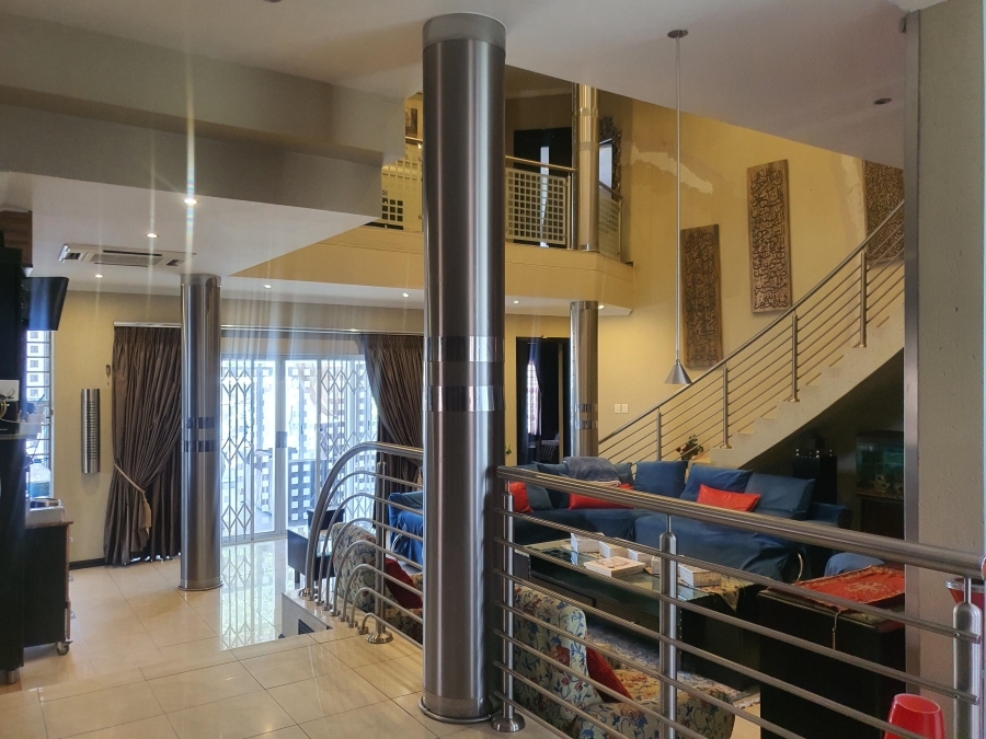 6 Bedroom Property for Sale in Laudium Gauteng