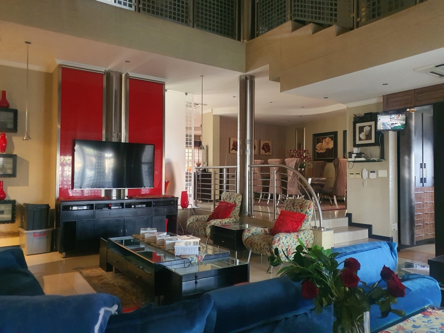 6 Bedroom Property for Sale in Laudium Gauteng