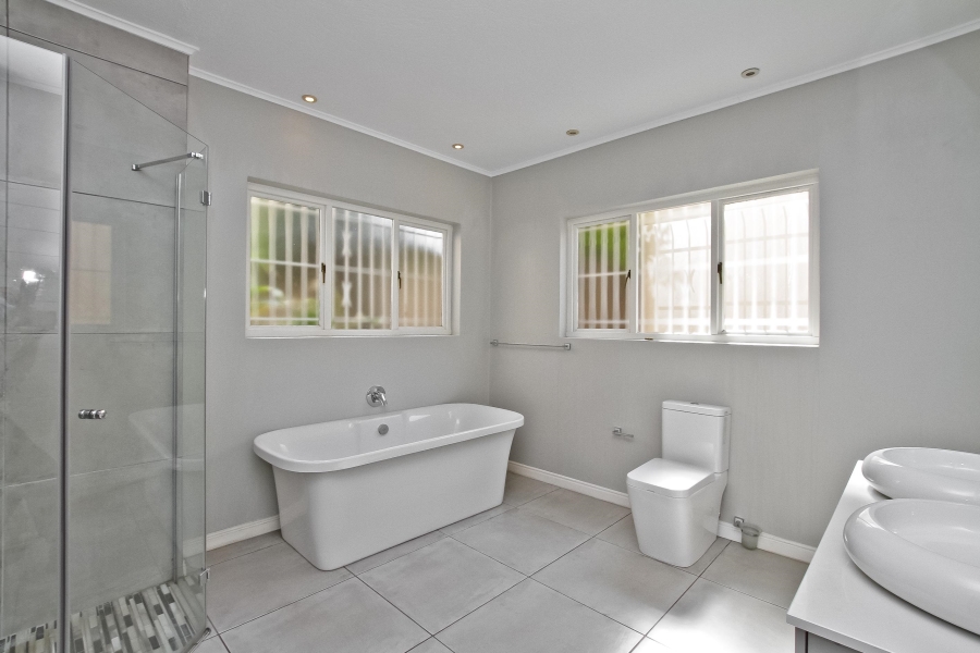 4 Bedroom Property for Sale in Bryanston Gauteng