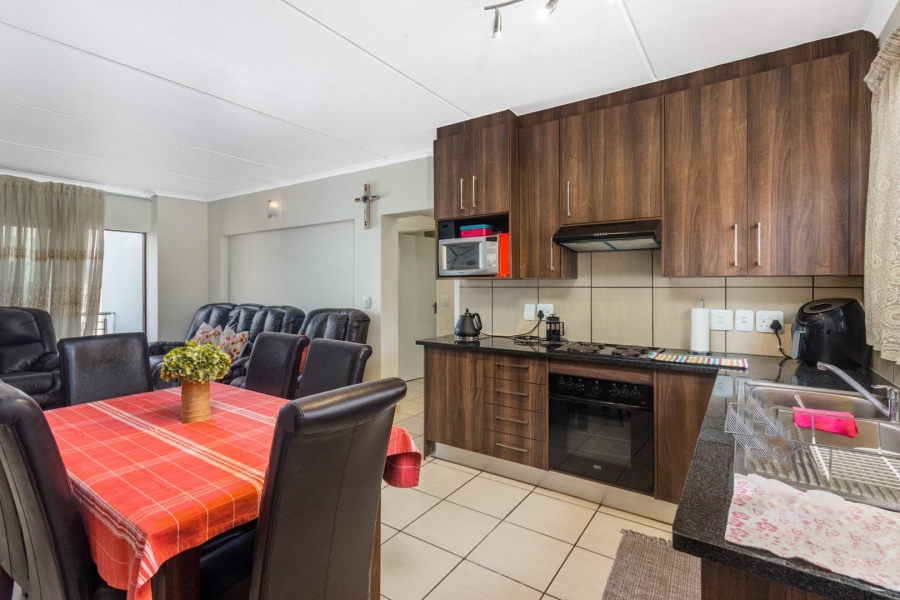 3 Bedroom Property for Sale in Barbeque Downs Gauteng