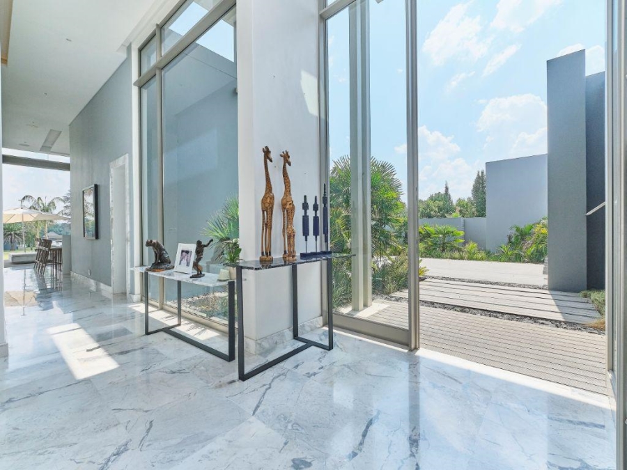 5 Bedroom Property for Sale in Marlbank Gauteng