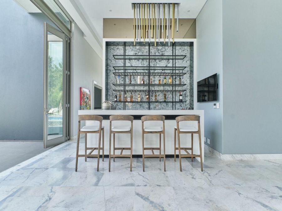 5 Bedroom Property for Sale in Marlbank Gauteng