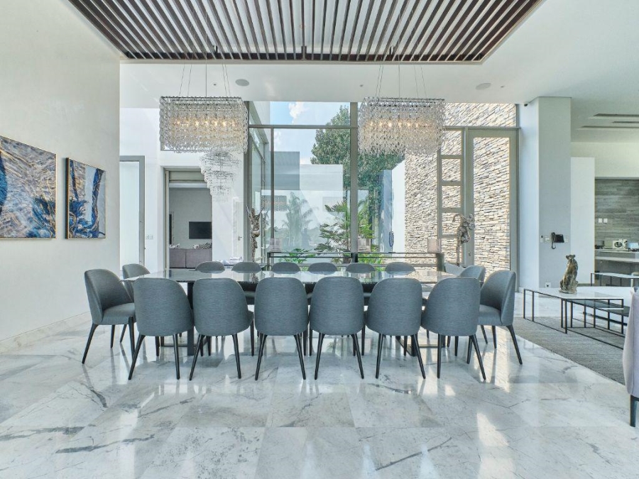 5 Bedroom Property for Sale in Marlbank Gauteng