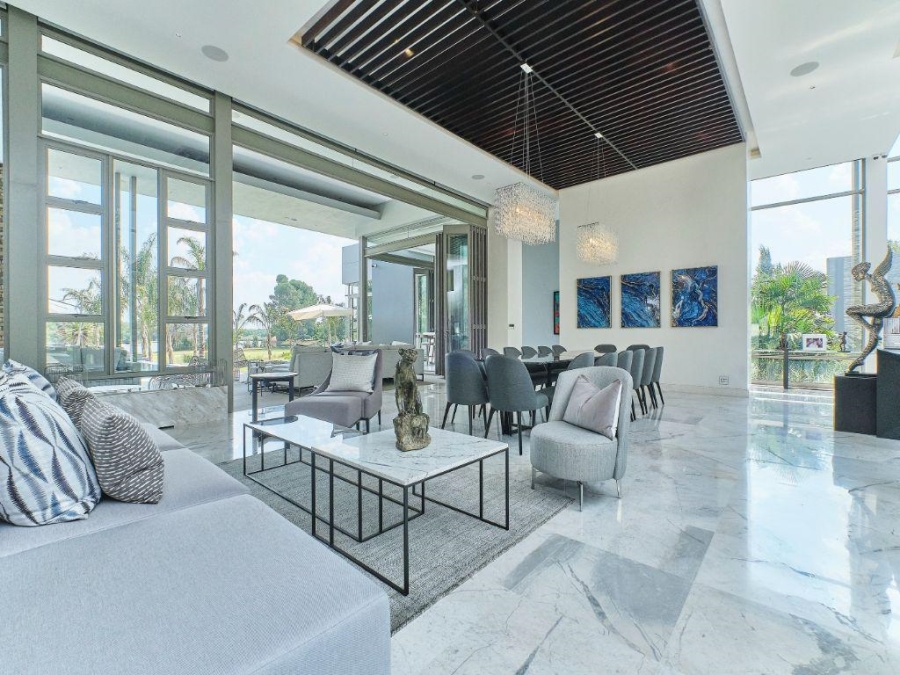 5 Bedroom Property for Sale in Marlbank Gauteng