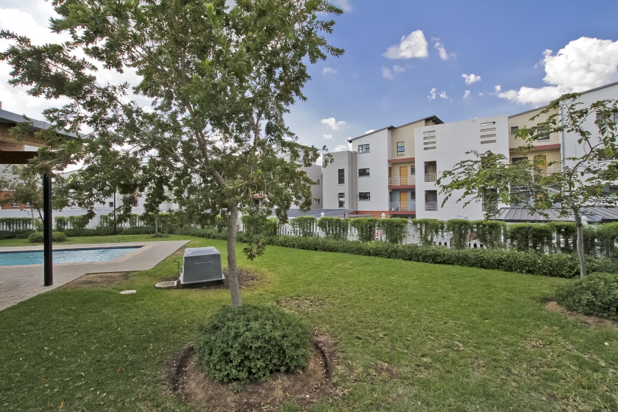 2 Bedroom Property for Sale in Barbeque Downs Gauteng