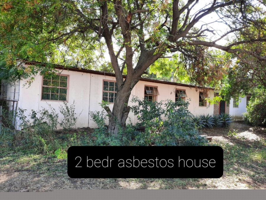 Commercial Property for Sale in Haakdoornboom Gauteng