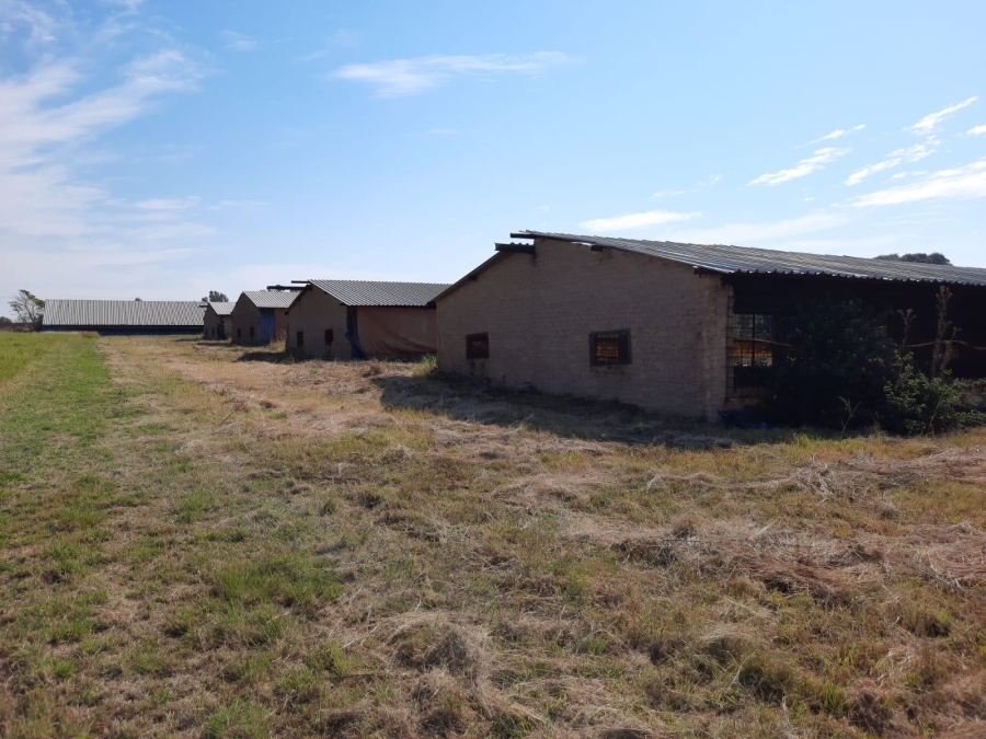 Commercial Property for Sale in Haakdoornboom Gauteng