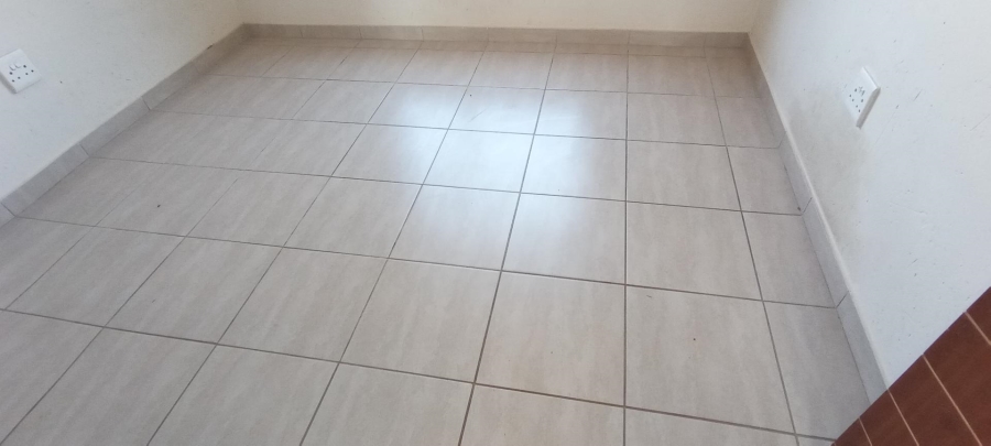 2 Bedroom Property for Sale in Terenure Gauteng