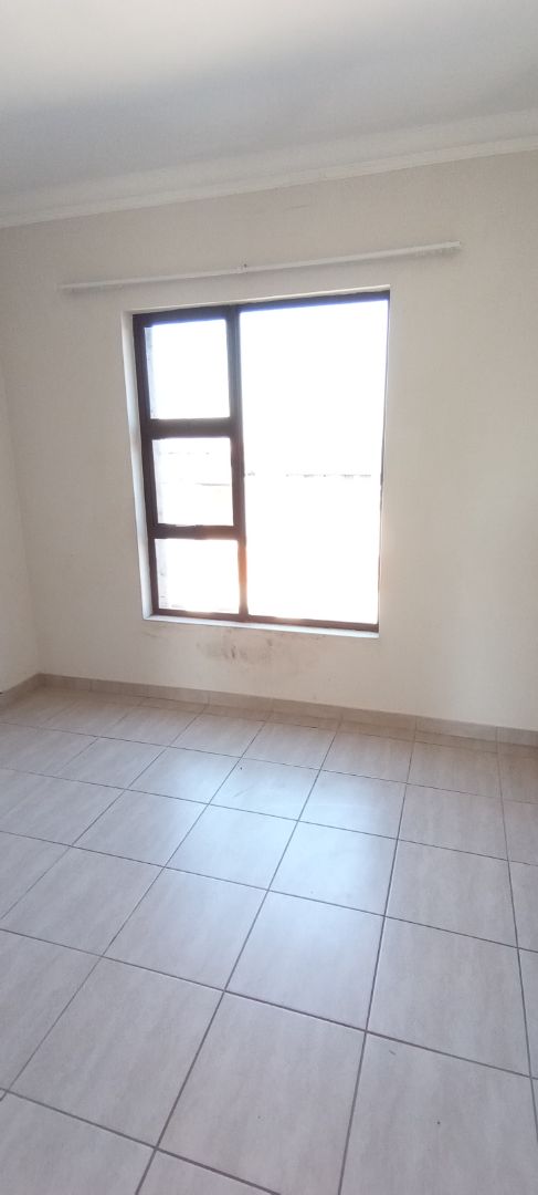 2 Bedroom Property for Sale in Terenure Gauteng
