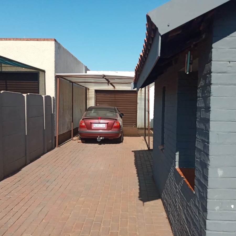 3 Bedroom Property for Sale in Leondale Gauteng