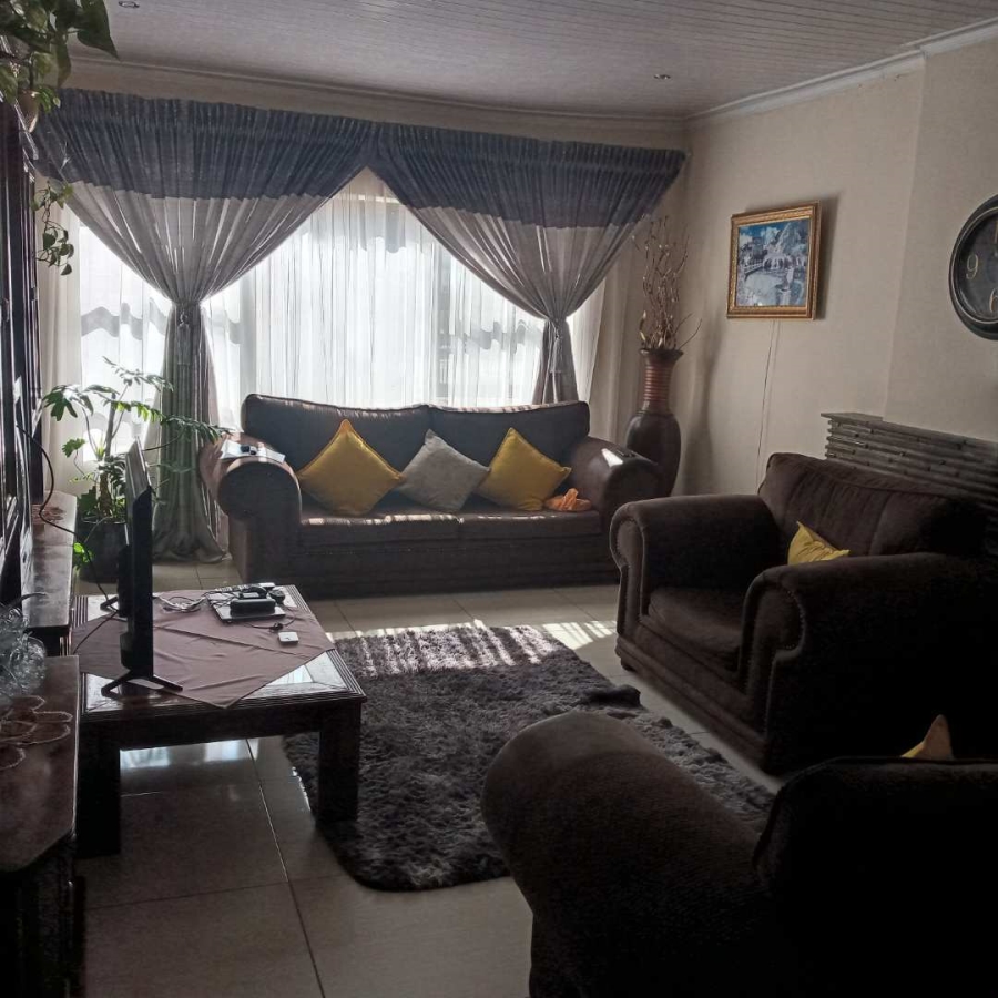 3 Bedroom Property for Sale in Leondale Gauteng