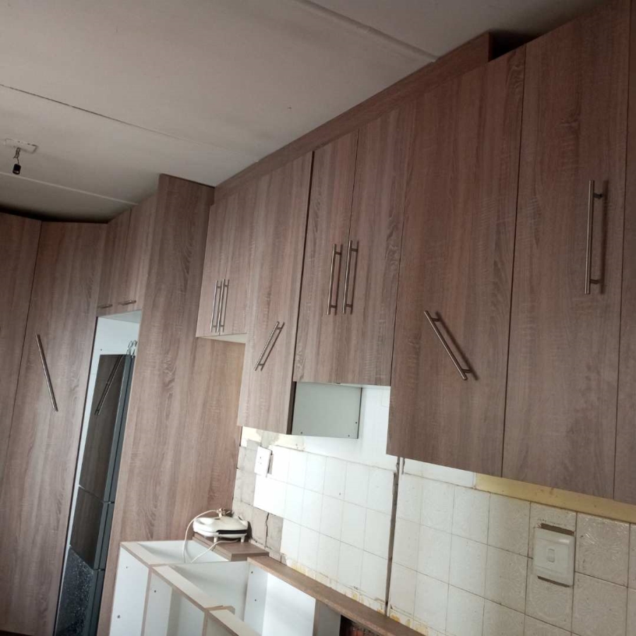 3 Bedroom Property for Sale in Leondale Gauteng