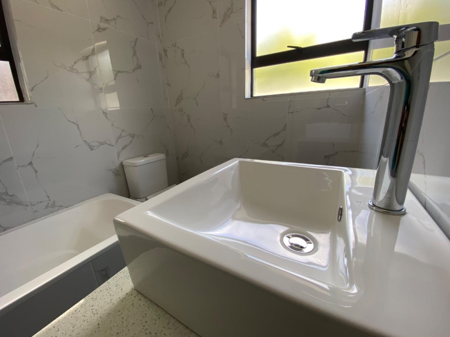 5 Bedroom Property for Sale in Montana Gauteng