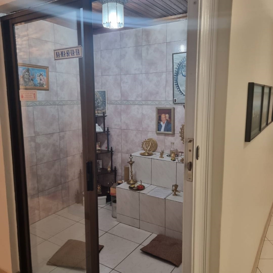 4 Bedroom Property for Sale in Lenasia Gauteng