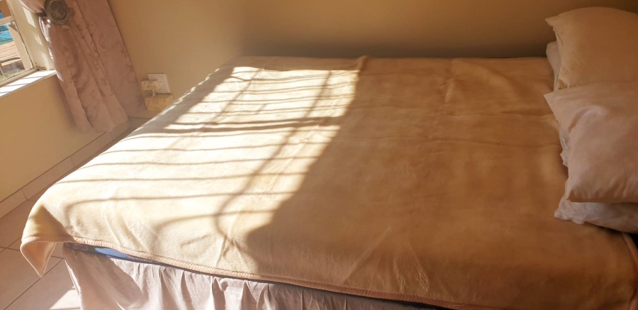 3 Bedroom Property for Sale in Brackendowns Gauteng
