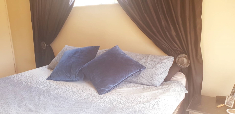 3 Bedroom Property for Sale in Brackendowns Gauteng