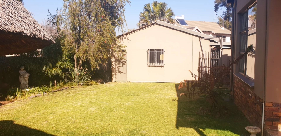 3 Bedroom Property for Sale in Brackendowns Gauteng