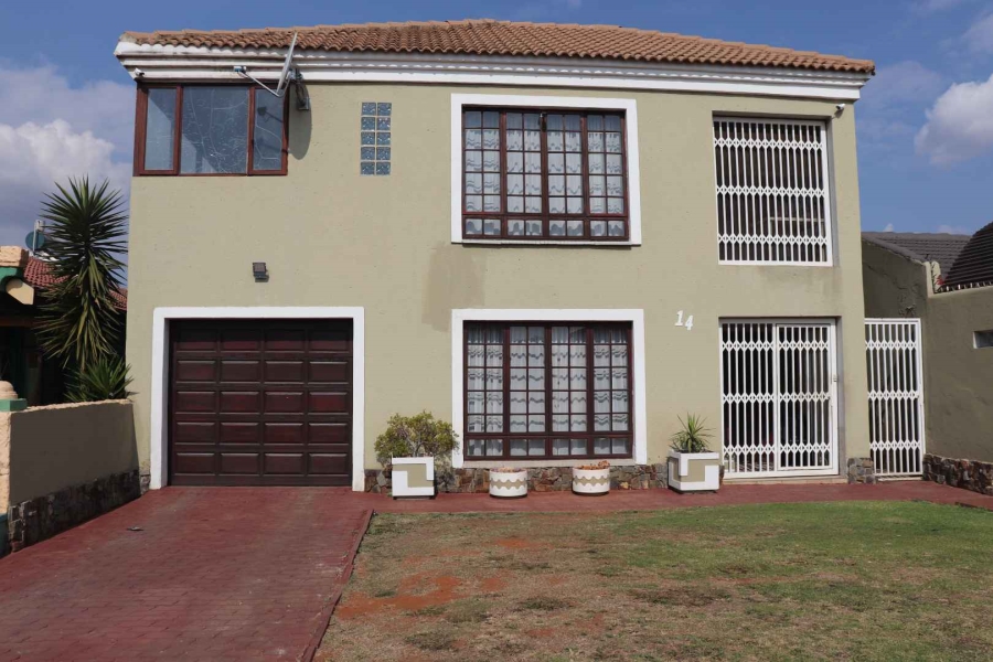 3 Bedroom Property for Sale in Eldorado Park Gauteng