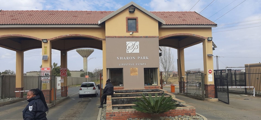 2 Bedroom Property for Sale in Sharon Park Gauteng
