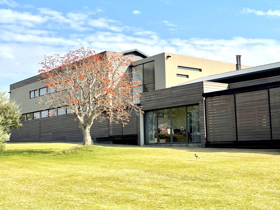 4 Bedroom Property for Sale in Midstream Hill Gauteng