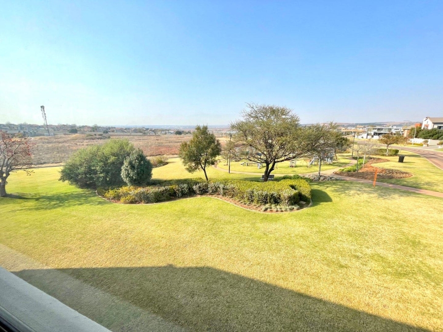4 Bedroom Property for Sale in Midstream Hill Gauteng