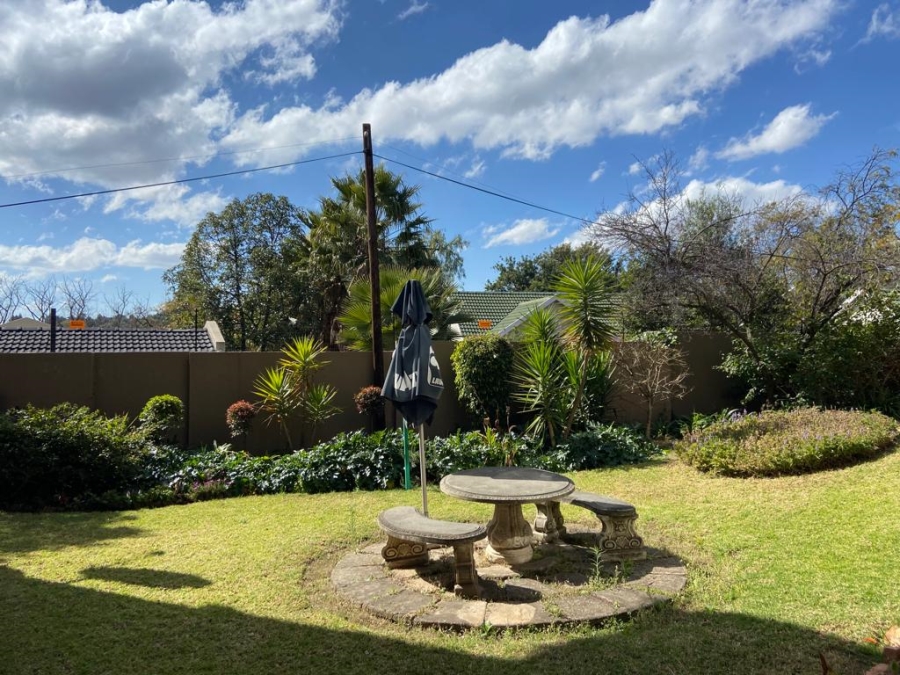 To Let 2 Bedroom Property for Rent in Hurlpark Gauteng