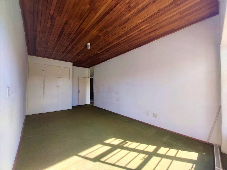 2 Bedroom Property for Sale in New Redruth Gauteng