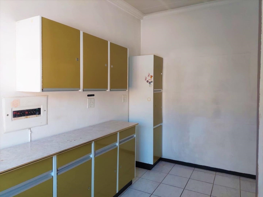 2 Bedroom Property for Sale in New Redruth Gauteng