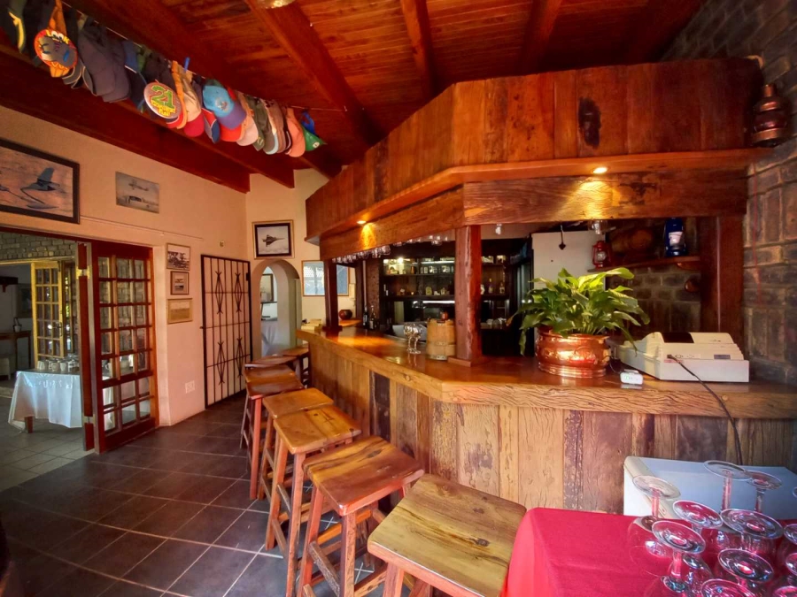 Commercial Property for Sale in Die Hoewes Gauteng