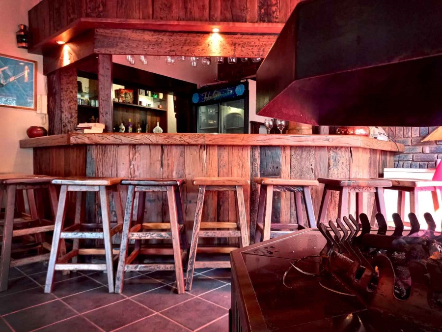 Commercial Property for Sale in Die Hoewes Gauteng