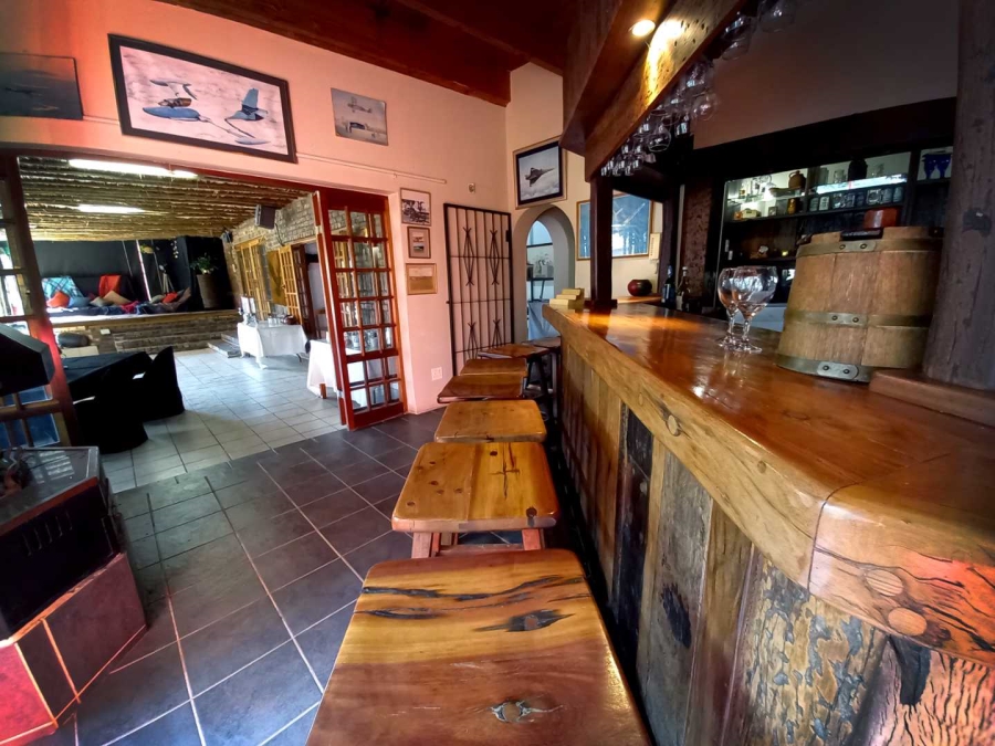 Commercial Property for Sale in Die Hoewes Gauteng