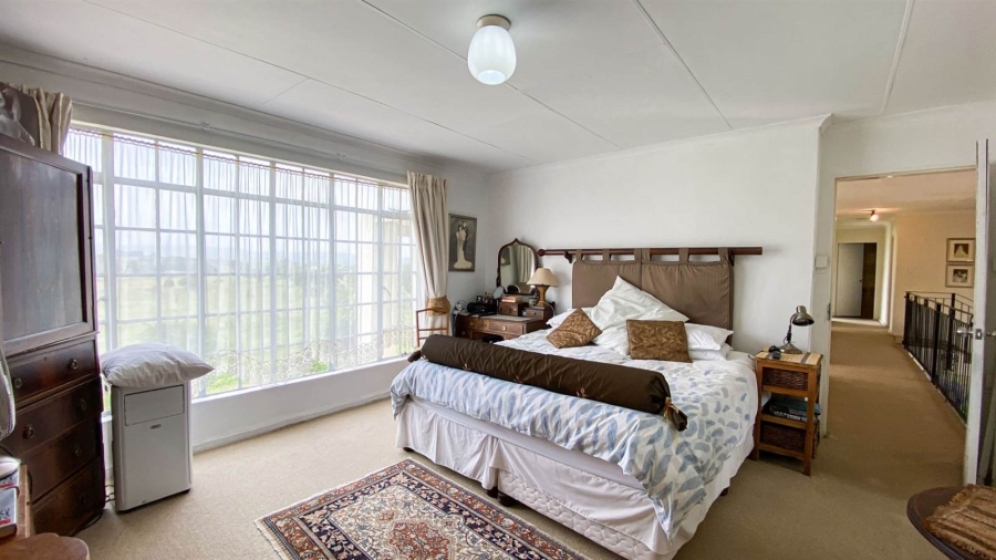 5 Bedroom Property for Sale in Walkerville Gauteng