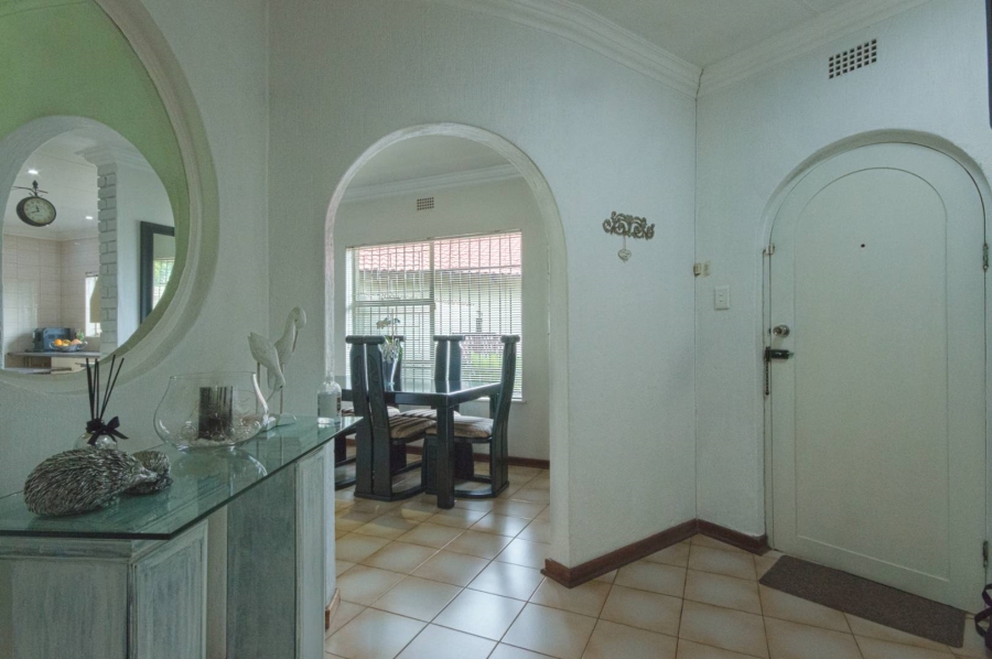 5 Bedroom Property for Sale in Brackenhurst Gauteng