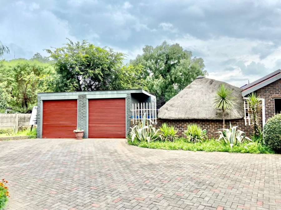 11 Bedroom Property for Sale in Meyerton Gauteng