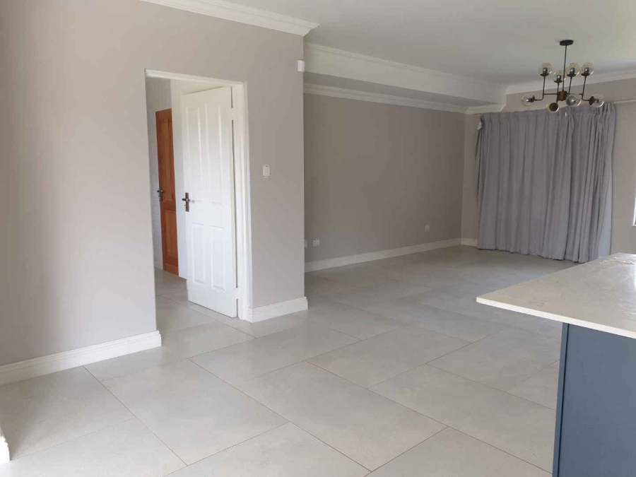 4 Bedroom Property for Sale in Brackenhurst Gauteng