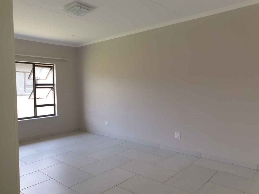 4 Bedroom Property for Sale in Brackenhurst Gauteng